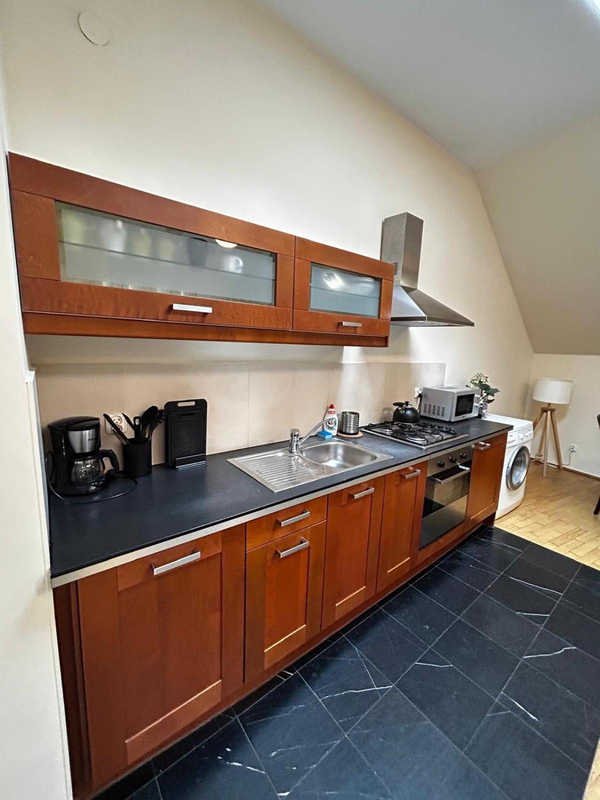 Golden Apartments With Lift - Old Town كراكوفيا المظهر الخارجي الصورة